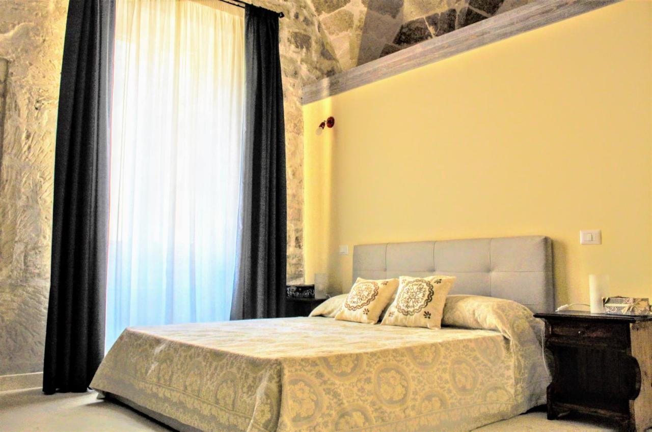 Dimora Vico Dei Nohi Bed and Breakfast Lecce Buitenkant foto