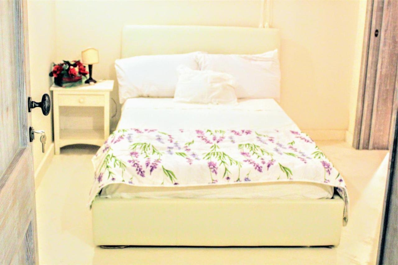 Dimora Vico Dei Nohi Bed and Breakfast Lecce Buitenkant foto