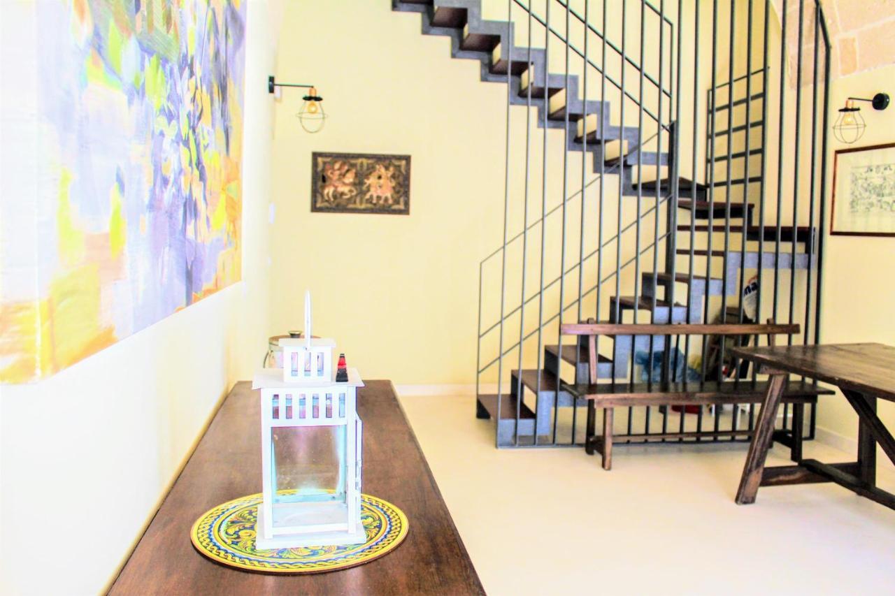 Dimora Vico Dei Nohi Bed and Breakfast Lecce Buitenkant foto