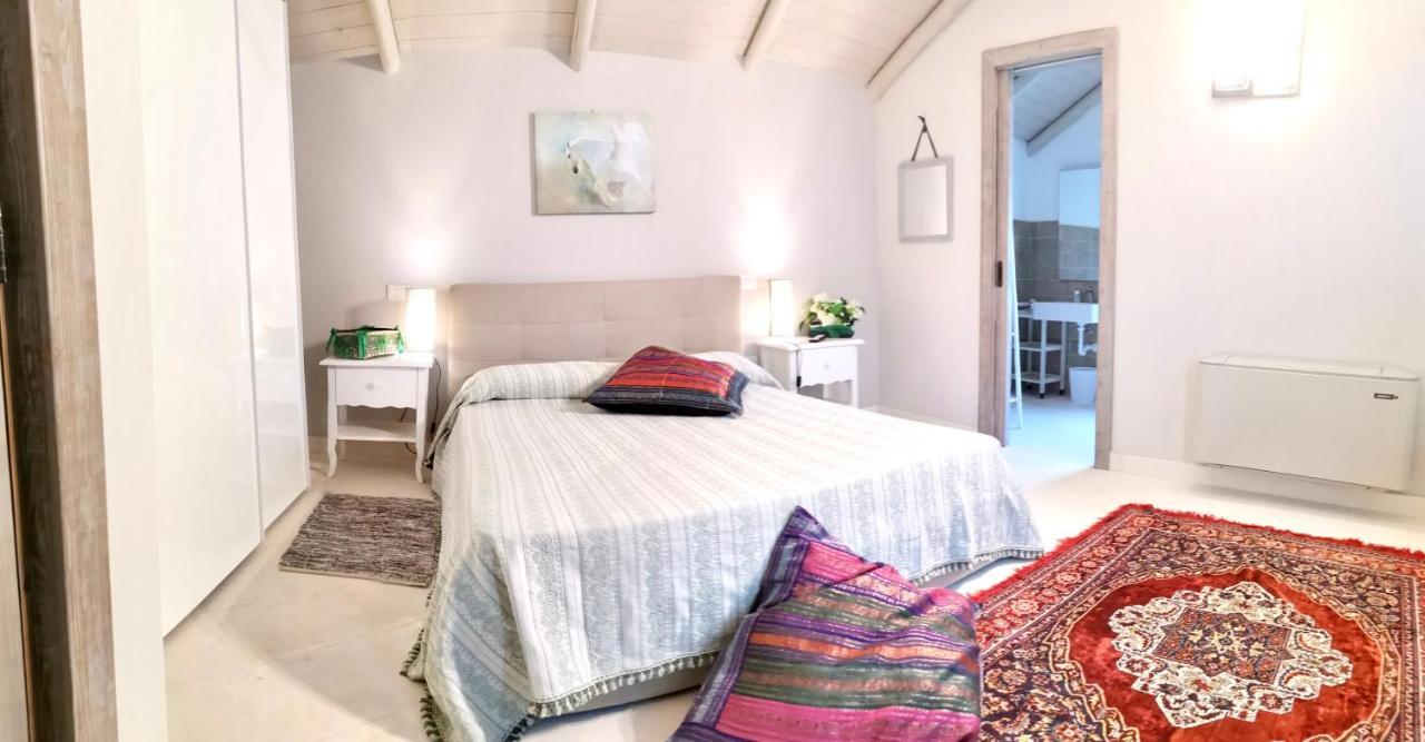 Dimora Vico Dei Nohi Bed and Breakfast Lecce Buitenkant foto